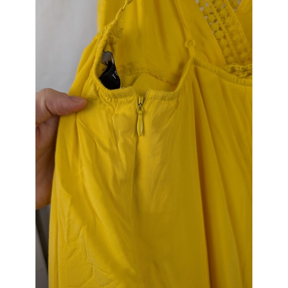 Forever 21 Butter Yellow V Neck Crochet Lace Cami S Y2K Dainty Fairy Layering - Picture 7 of 10
